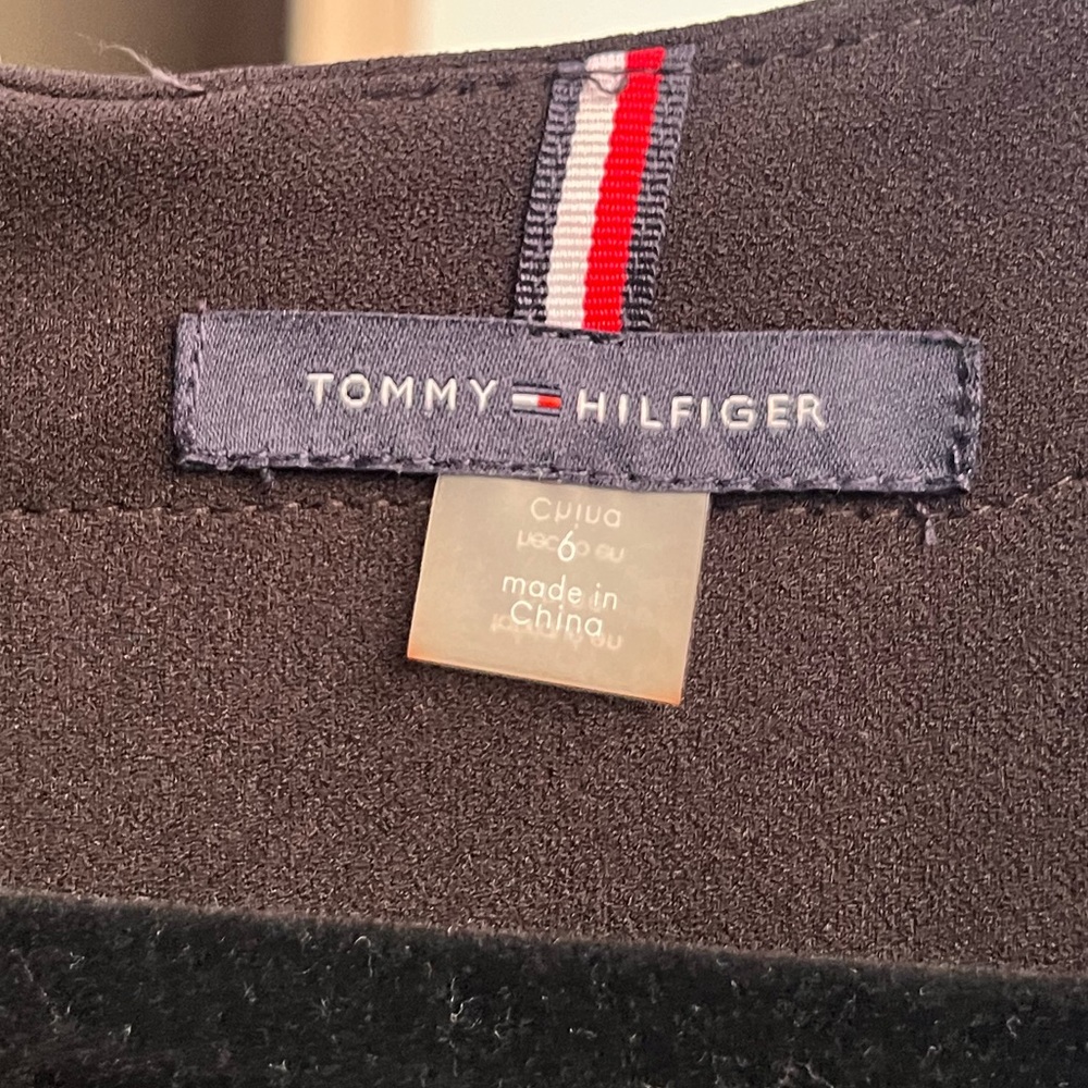 🆕 Tommy Hilfiger Black Women’s Scoop-Neck Scuba Crepe Office Dinner Dress Size 6 - Picture 13 of 16